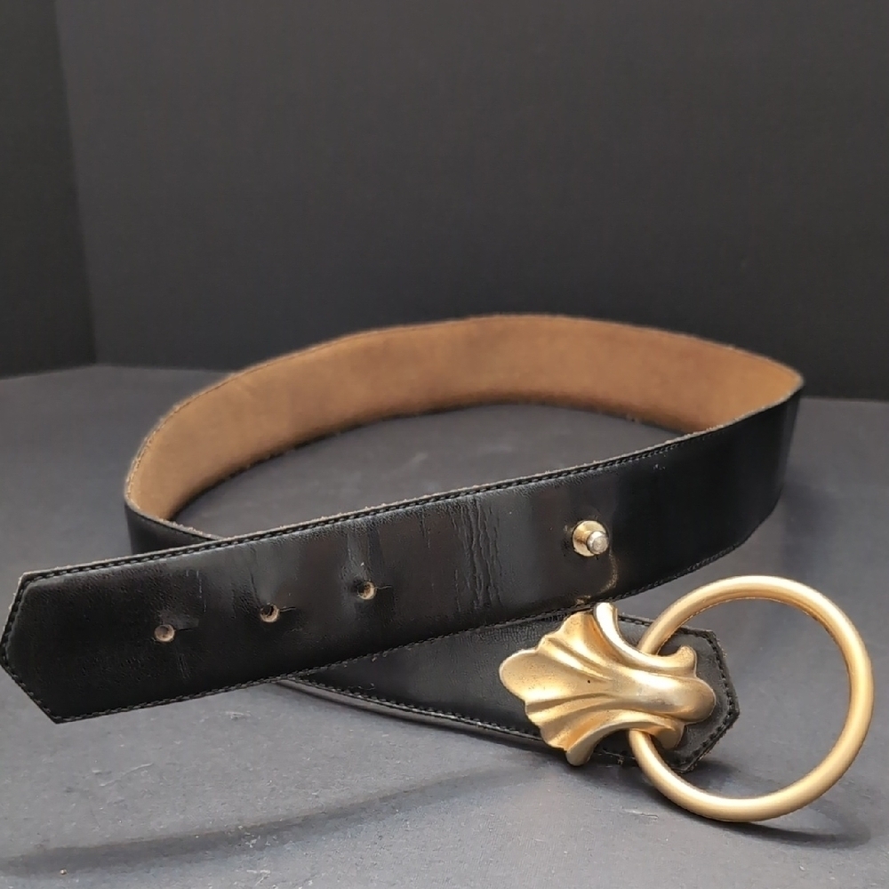 Beechers Brook black Leather Women's Belt with Gold Toned Metal Buckle .